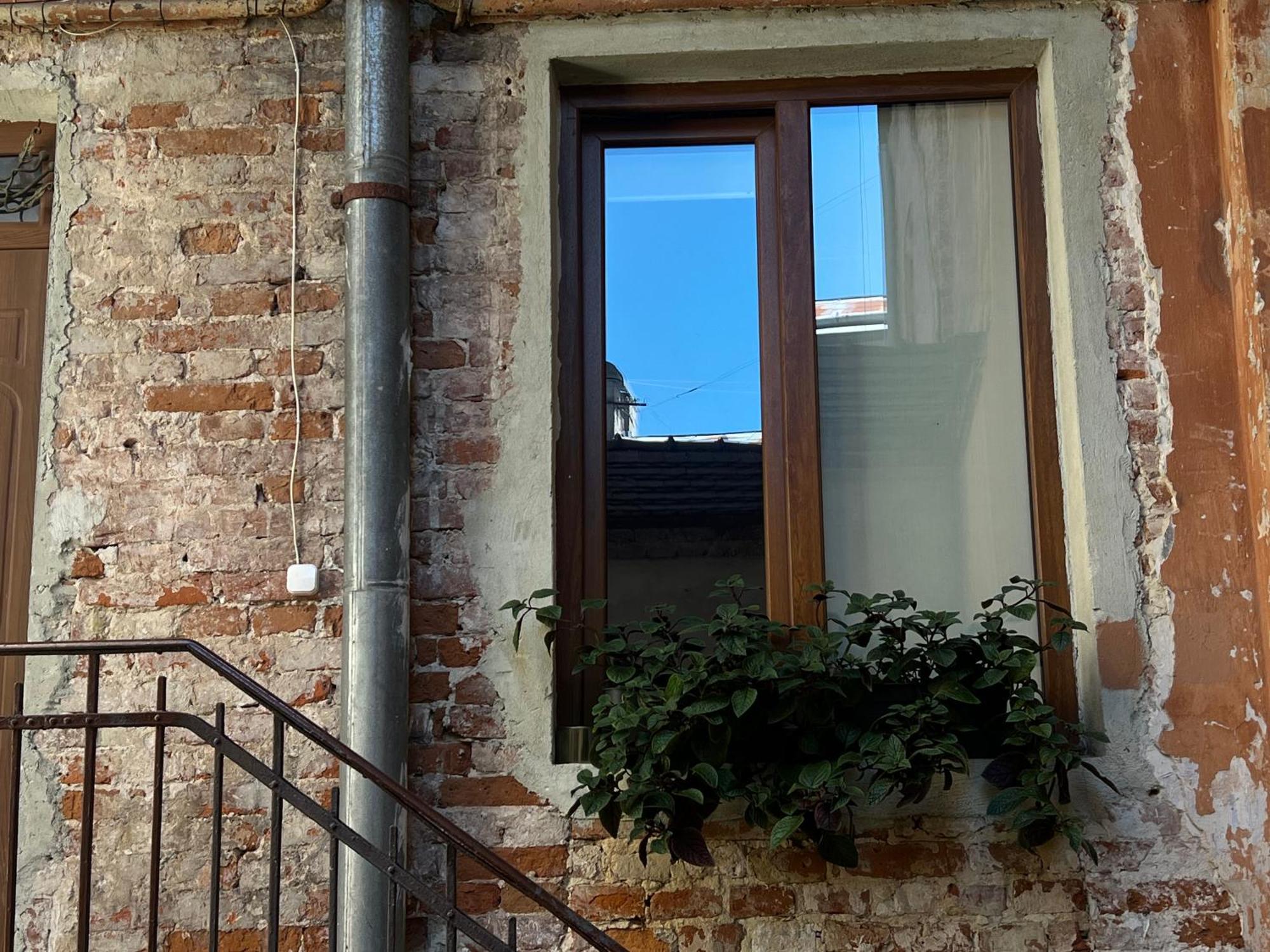 Loft-Style Apt On Virmenska Str Lviv Exterior photo